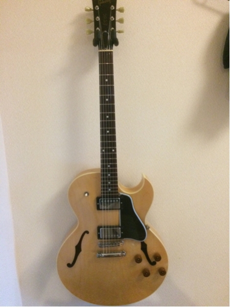 ギブソン es 135 ナチュラル 中古