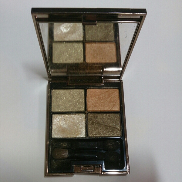 ルナソル セントフォルムアイズ 04M Gold 中古_1