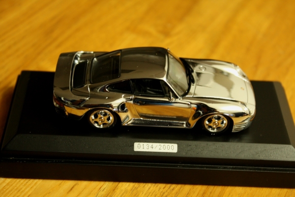 ★Porsche特注 1/43 PMA ポルシェ959 クロームメッキ(木製台座)