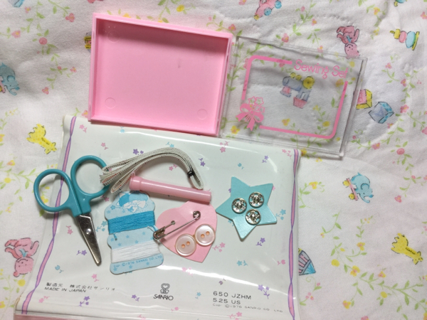 昭和レトロ◇1976 サンリオ キキララ 裁縫道具 ソーイングセット