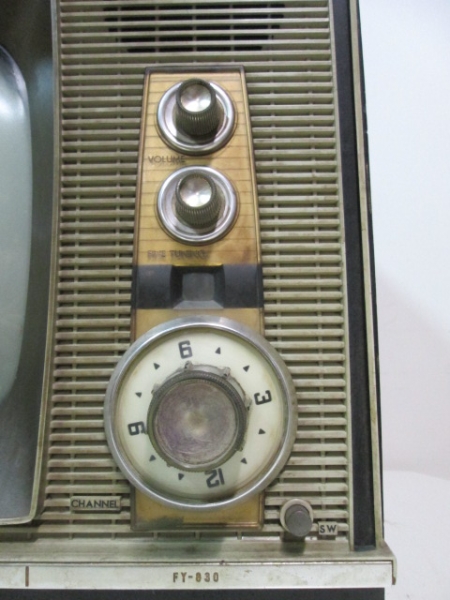 真空管 脚付きテレビ 日立 FY-830 ディスプレイ インテリア レトロ アンティーク(R1962awxY) ☆HITACHI/日立/真空管白黒テレビ/FY-830/昭和/レトロ/売り切り(テレビ