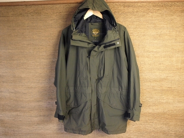 「AIGLE/エーグル」ナイロンジャケット