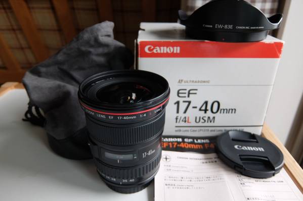 超美品　CANON EF 17-40 f4 L IS USM 保証書有 付属品有　