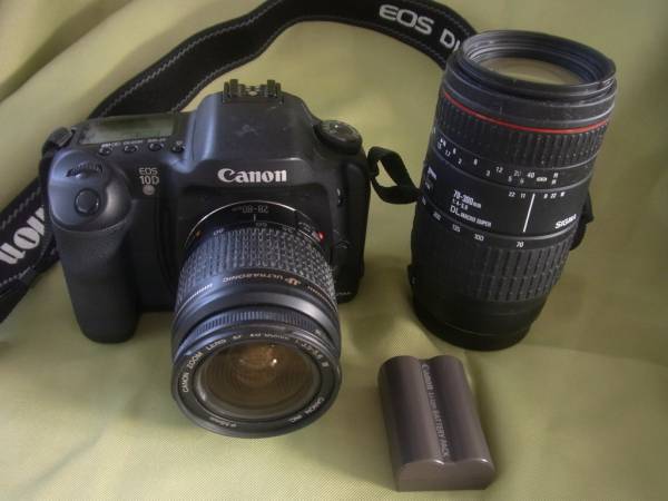 【即決】EOS10D　ボディー+レンズ2本はおまけ