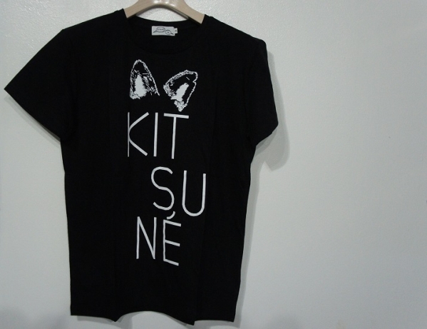 kitsune FOX-EAR ロゴTシャツ SIZES 本物 キツネ フォックス