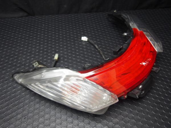 実働!グランドマジェスティ400.SH04J純正テールランプ