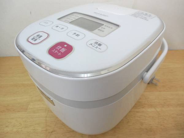 SHARPシャープ　3合炊き炊飯器　KS-C5G　白　2014年製　