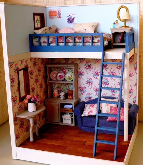 ロフトのある部屋　ミニチュアドールハウス_1