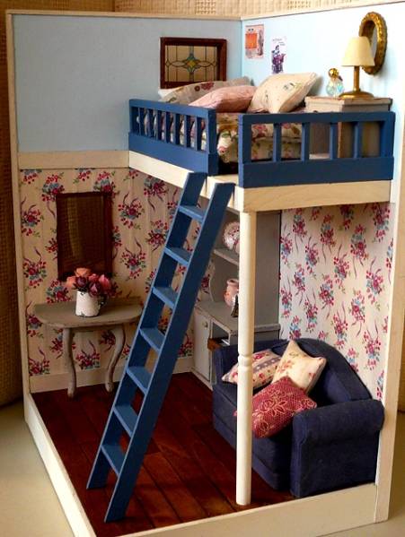 ロフトのある部屋　ミニチュアドールハウス_2