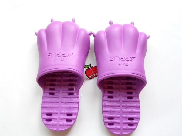 23 怪獣サンダル クロックス風 おもしろサンダル 紫 23 0cm 売買されたオークション情報 Yahooの商品情報をアーカイブ公開 オークファン Aucfan Com
