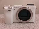 SONY α6000（本体）　ホワイト