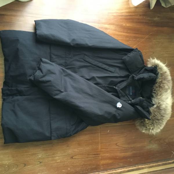 モンクレール セザンヌ 黒