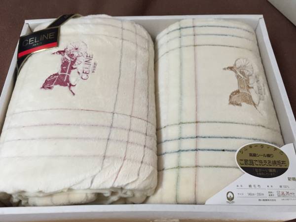 CELINE PARIS 綿毛布 140×200cm