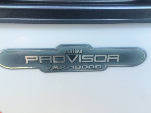 ダイワ　プロバイザー　VSX-1800Ｒ　6面真空パネル　クーラー　