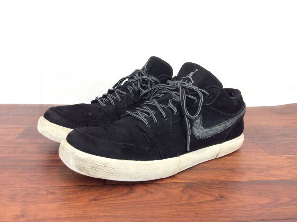 NIKE AIR JORDAN Low　黒X迷彩 カモフラ柄　27