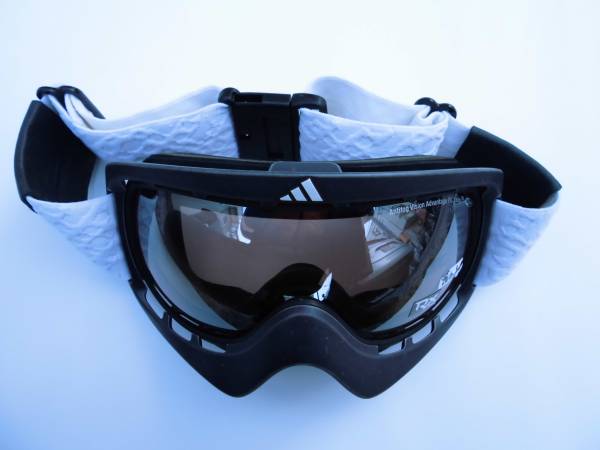 アディダス 球面 ダブルレンズ ミラーゴーグル、 定価19950円