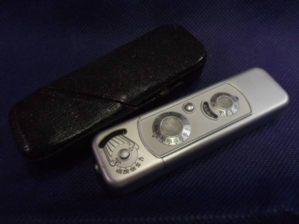 Y106▲MINOX B▲スパイカメラ　革ケース付▲
