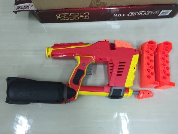 ナーフ NERF マグストライク アイアンマンカラー マガジンおまけ
