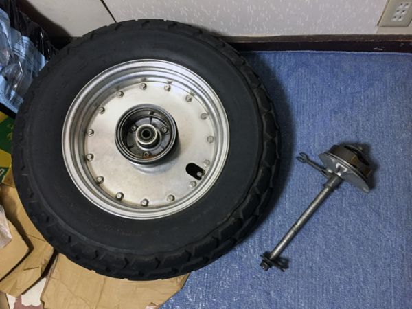希少□ヤマハ・TW200/TW225用リアアルミディッシュホイール(リア