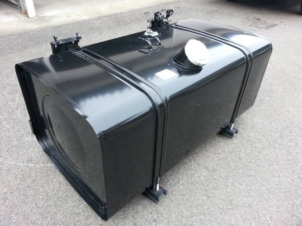 燃料タンク（ステ付）３００Ｌ 新車外し 交換 予備タンク 大型車