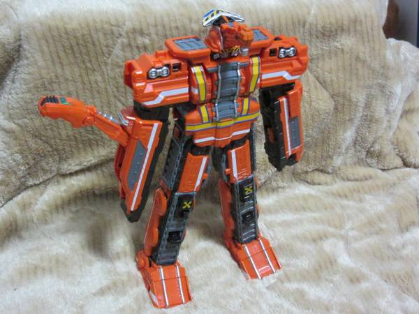 烈車戦隊トッキュウジャー 烈車合体 DXビルドダイオー 中古