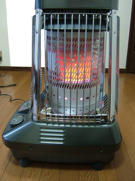 ダイニチブルーヒーター FM-102F 作動OK 快適 03年製 35畳迄