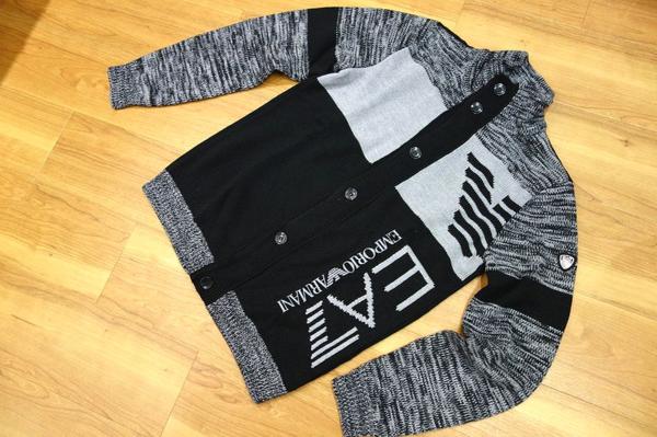 超美品 アルマーニ EA7 ニット ジャケット ブルゾン セーター S