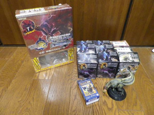 モンスターハンター生態図鑑イビルジョー フィギュアセット