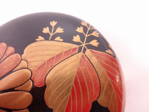 【美品】道場宗廣 溜塗 千鳥蒔絵/水草蒔絵 苫屋棗 なつめ/茶入/薄茶器 漆器 D00266 道場宗廣 溜塗 千鳥蒔絵 苫屋棗 薄器 薄茶器 茶道具 棗 【公式