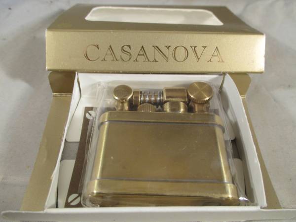 ブラス製の高級感溢れるCASANOVA・新品未使用・オイルライター_1