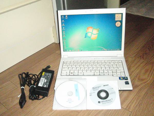 Auto-cad 2013 MG/D70/Win7/ Core2Duo/2.4GHz/4GB/320GB/Office