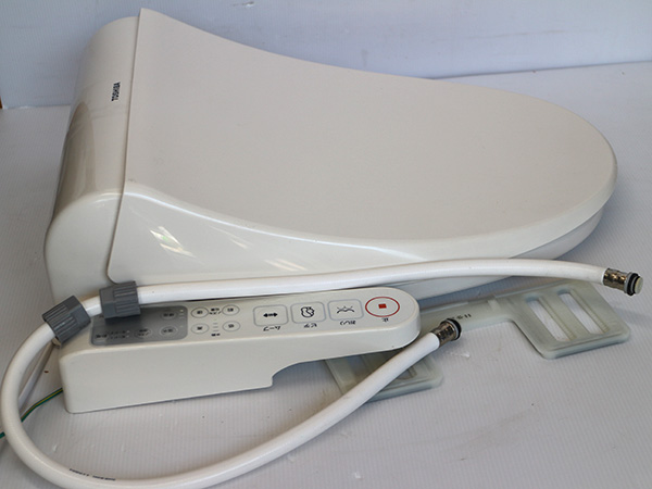 東芝 温水洗浄便座 ウォシュレット SCS-T92　中古