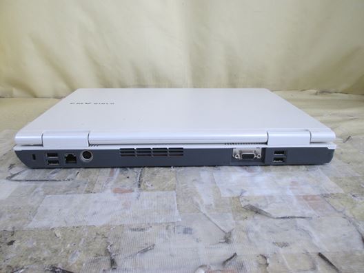 富士通 FMV-BIBLO NF70Y C2D 2.00GHz 2GB DVDマルチ 15型[37257]