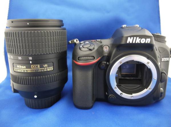 ☆未使用品！☆ Nikon D7200 18-300 VR スーパーズームキット