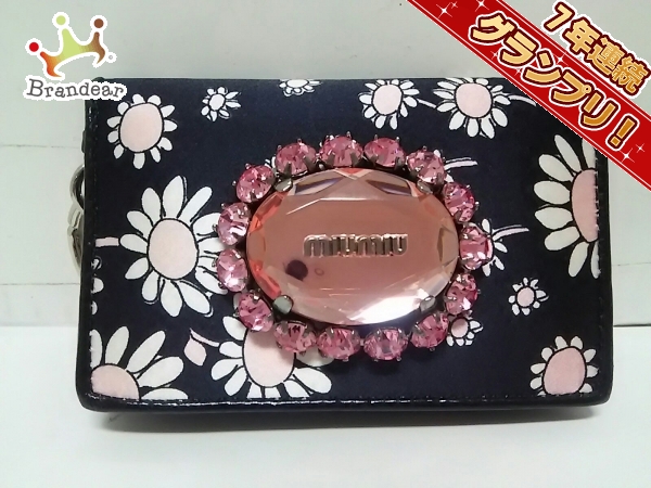 MIU MIU 二つ折り名刺入れ 黒　ピンク ミュウミュウ 名刺入れ 黒×ピンク×白 サテン×レザー miumiu VERY