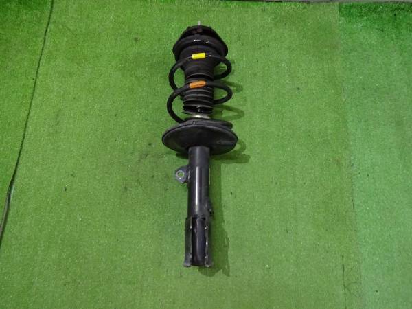 トヨタ ウィッシュ ANE10G 純正右フロントストラット 3885