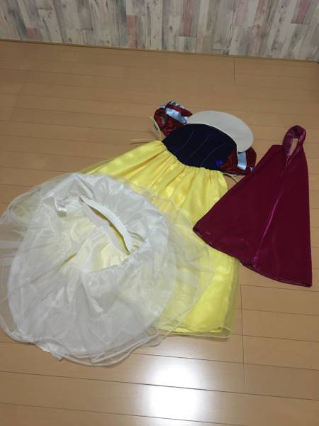 ディズニー ビビディ・バビディ・ブティック 白雪姫ドレス rin