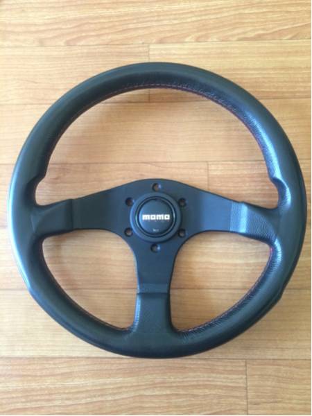 32 パイ ステアリング momo 32パイ ステアリング momo JET RACEホーン
