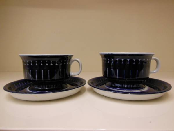 アラビア / バレンシア　　カップ＆ソーサー 2客セット
