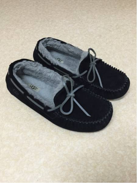 ugg メンズ ムートン ブーツ モカシン us9 27cm アグ オルセン