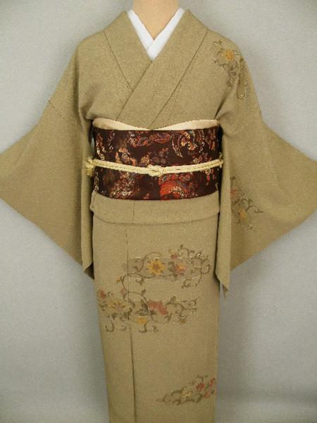 ◆衣紋屋◆8987 【1円～】刺繍 更紗文 付下訪問着 一つ紋 灰汁色