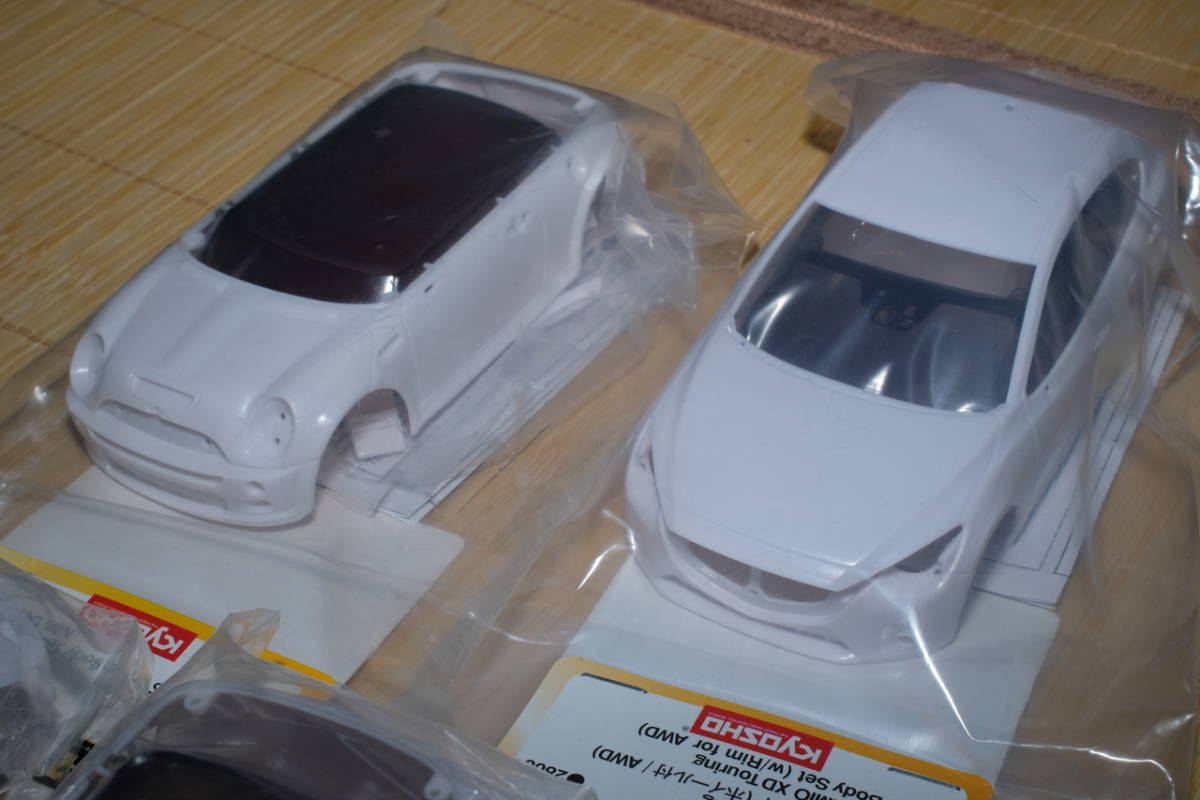 Kyosho 京商 ミニッツ レーサー Bmw ミニ クーパー S デミオ Xd ホワイト ボディー 品 Rc ミニカー コレクション ドリフト ボディ 売買されたオークション情報 Yahooの商品情報をアーカイブ公開 オークファン Aucfan Com