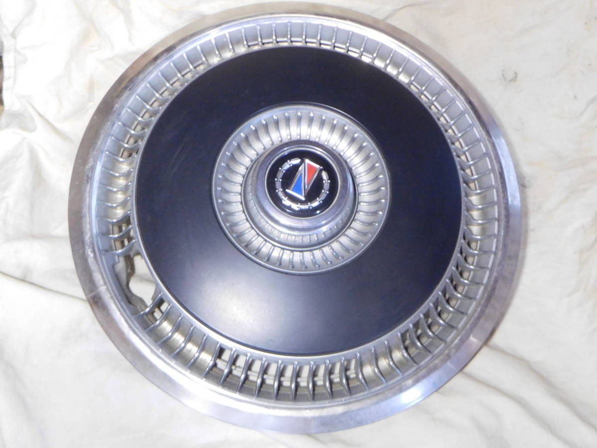 日産 プレジデント 当時物 純正 未使用 H252 ホイールキャップ 旧 4.5 