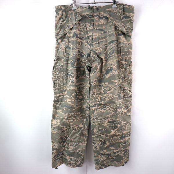 【正規品，高品質】 民間品 U.S MILITARY 撥水加工 BARRIER WEAR TROUSERS オーバーパンツ USAF サバゲー デジタルタイガー M-R 古着 J8928(パンツ)｜売買されたオークション情報、yahooの商品情報をアーカイブ公開 - オークフ パンツ
