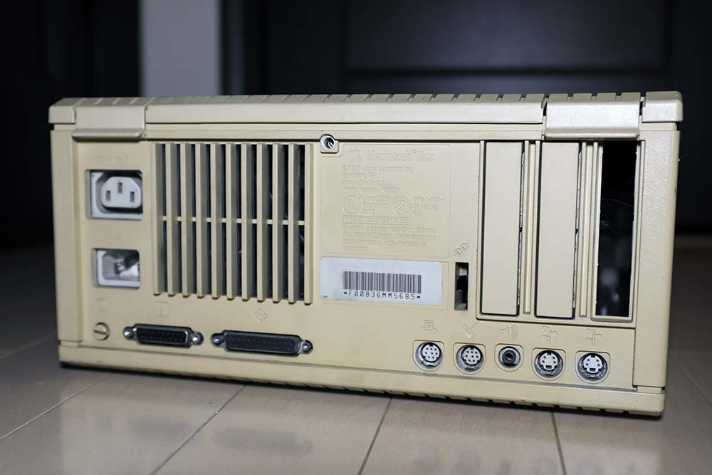Macintosh Ⅱcx 完全ジャンク品（部品どり用）＊写真参考にお願いし