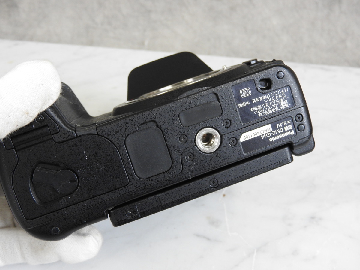 パナソニック ミラーレス一眼カメラ ルミックス GH4 ボディ ブラック 