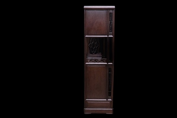 時代家具 紫檀 茶箪笥 茶棚 飾り棚 違い棚 サイズ:幅:約117.5cm 奥行
