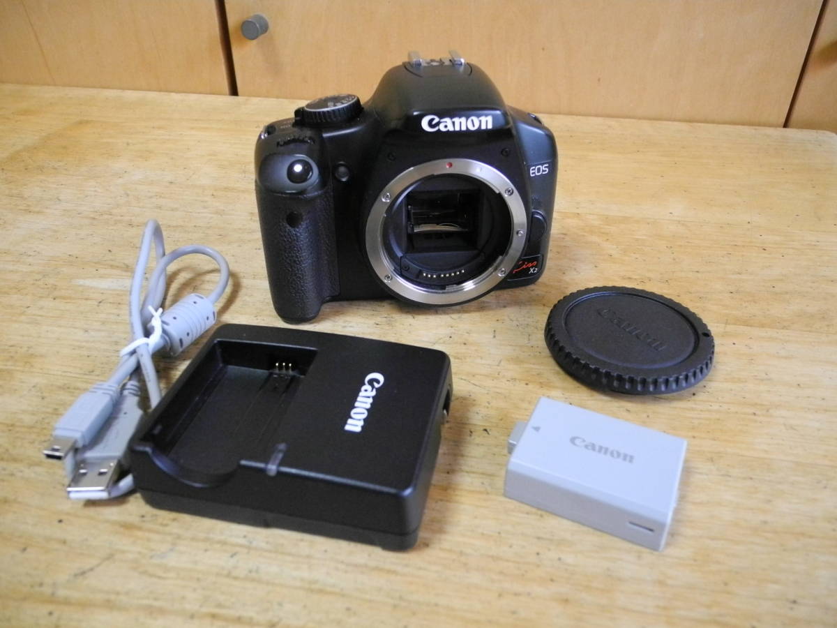 Kiss EOS X2 Canon デジタル一眼レフカメラ 中古品 キャノン ジャンク 