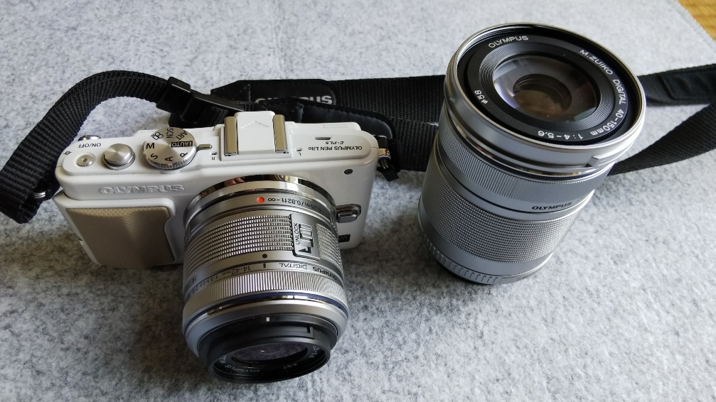 カメラ OLYMPUS PEN Lite E-PL5 ダブルズームキット ホワイト