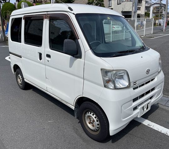 車検R9年5月まで】ダイハツ ハイゼットカーゴ / 禁煙車 / 4AT / 埼玉発 